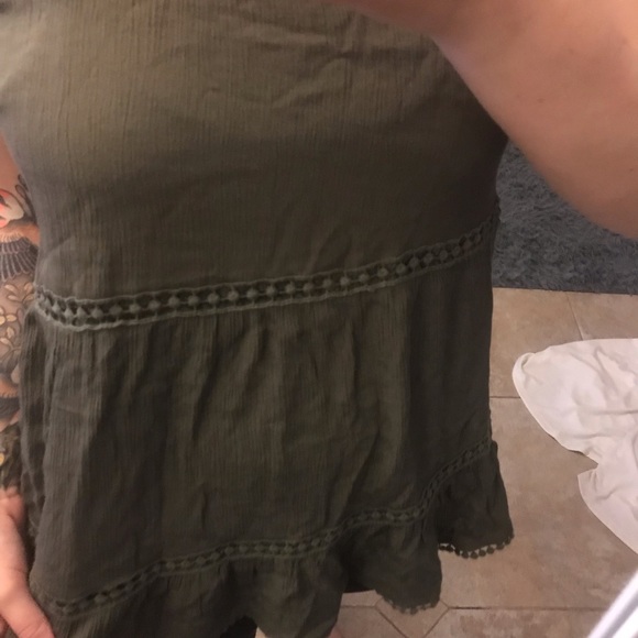 Green Tank - Picture 3 of 6